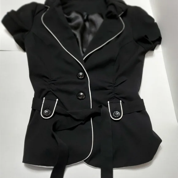 #063 Maurices Small belted jacket blazer - Picture 1 of 9